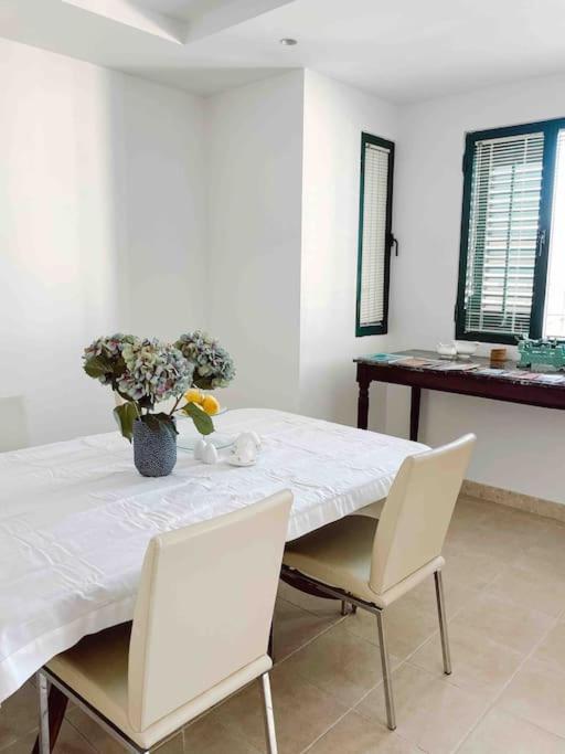 City Penthouse With Roof Terrace And Sea Views Valletta Buitenkant foto