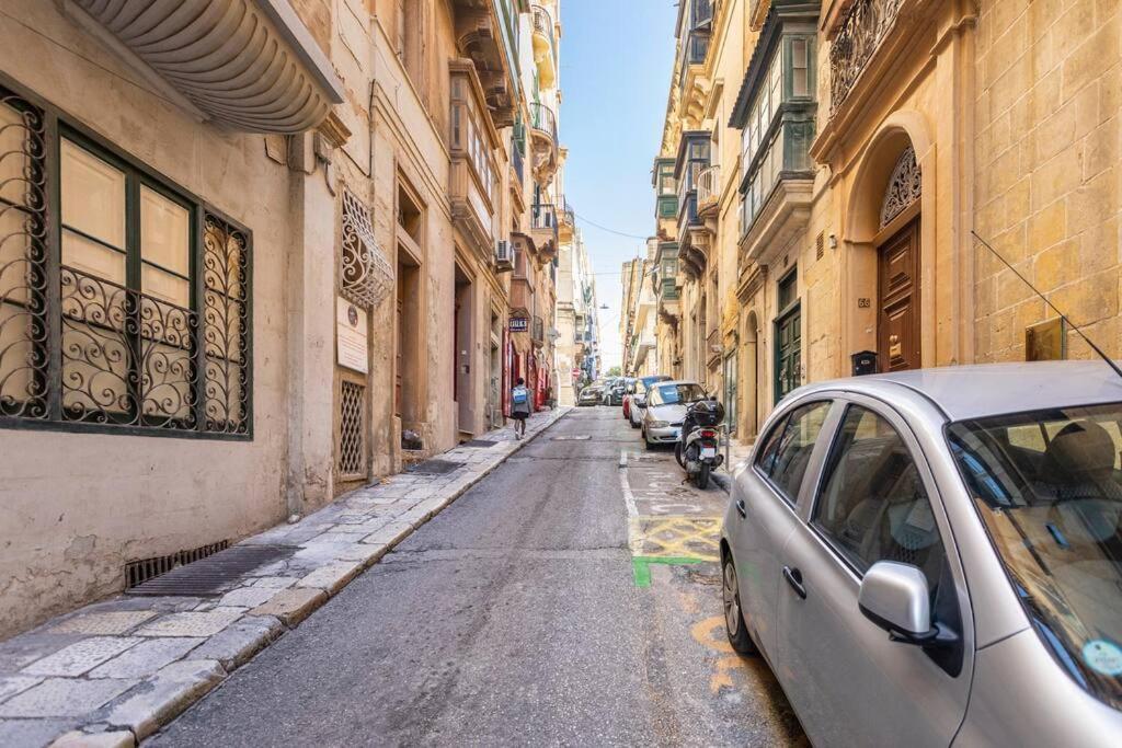 City Penthouse With Roof Terrace And Sea Views Valletta Buitenkant foto
